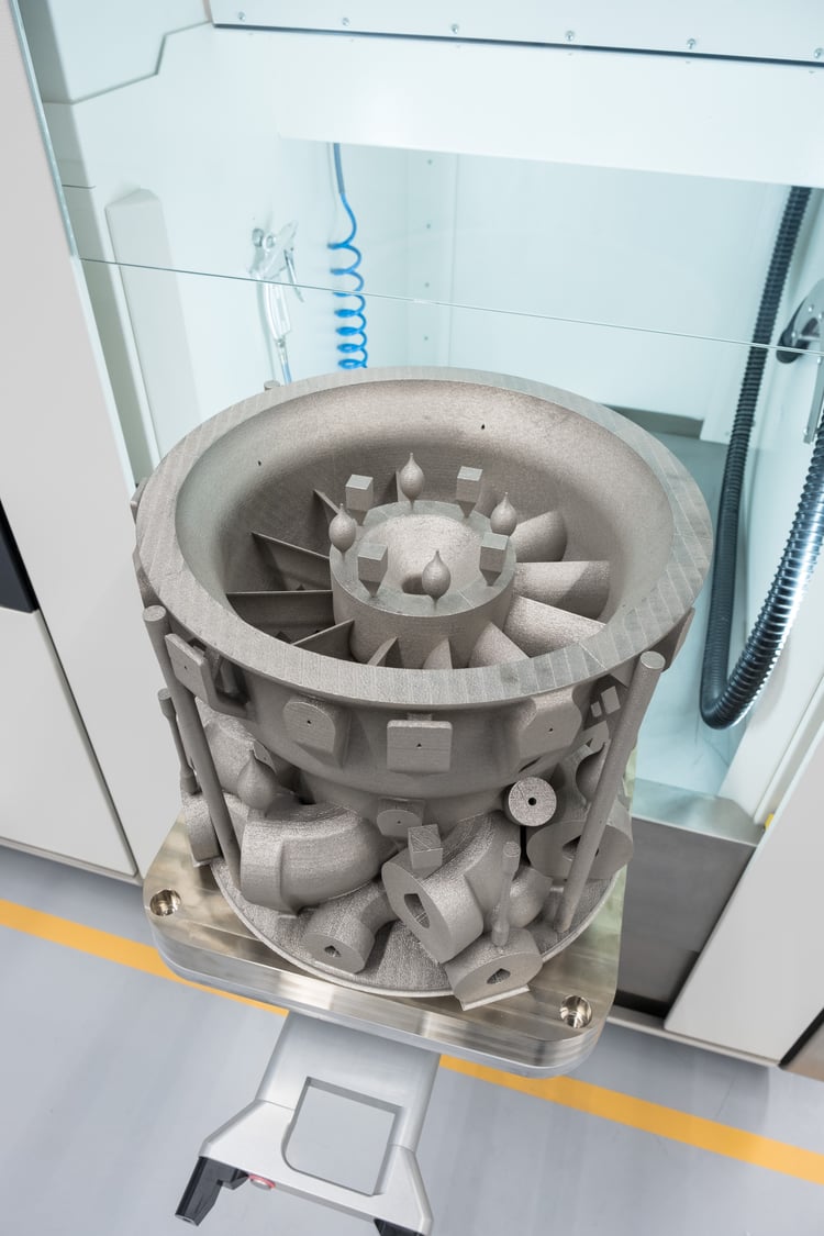 Show case 'Serial production of massive rocket parts'